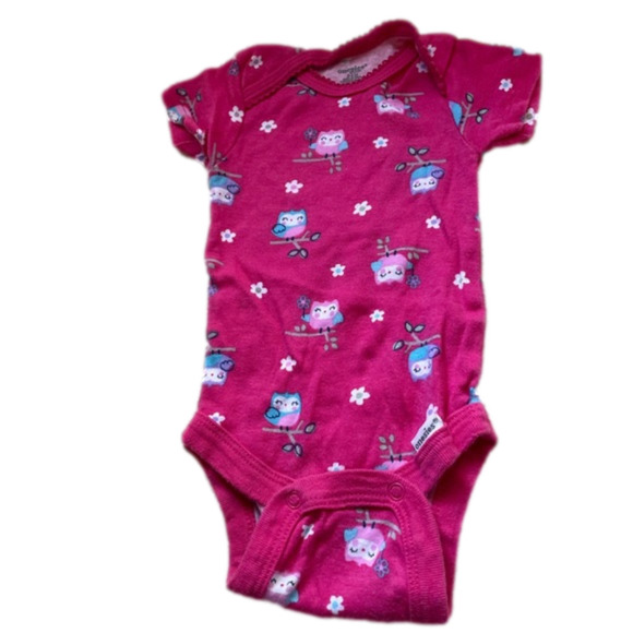 3/$20 onesies 0-3 month Pink owl short sleeve romper - Picture 1 of 3
